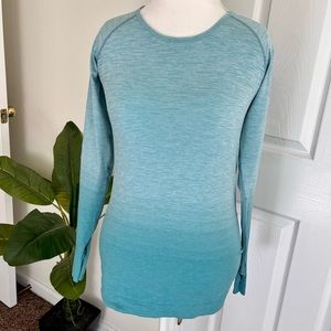NWT ASICS Crystal Blue Aqua Seamless Long Sleeve Top Gym Running Workout Ombre